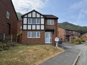 Lon Y Mes, Abergele, LL22