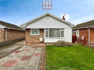 Lon Y Cyll, Pensarn, LL22